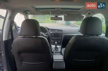 Хэтчбек Volkswagen Golf 2021 в 