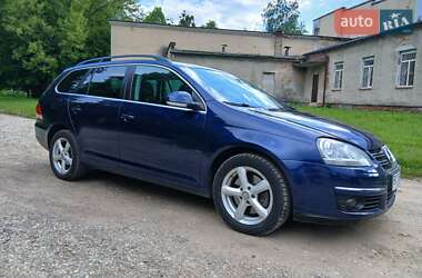 Универсал Volkswagen Golf 2009 в 