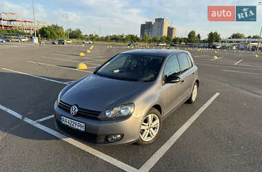 Хетчбек Volkswagen Golf 2012 в Києві
