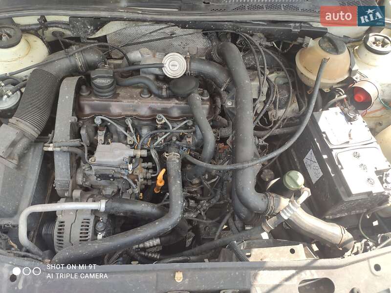 Універсал Volkswagen Golf 1998 в Кривому Розі