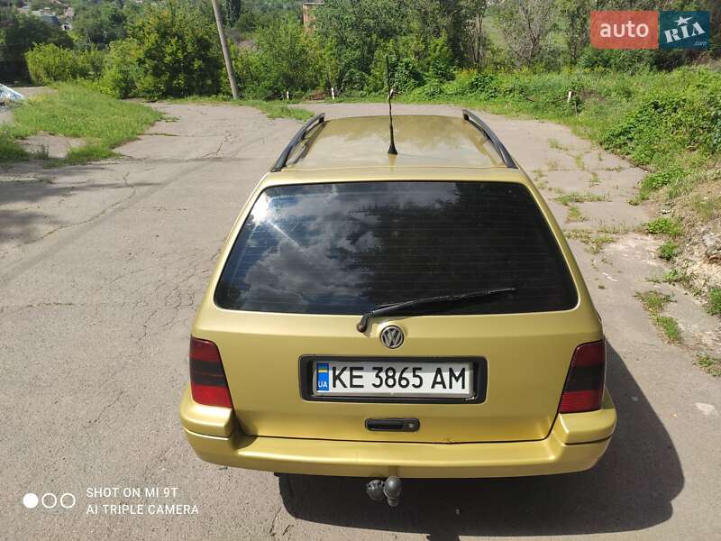 Універсал Volkswagen Golf 1998 в Кривому Розі