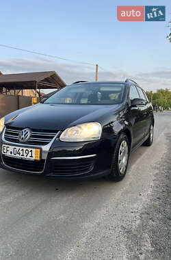 Универсал Volkswagen Golf 2008 в Ковеле