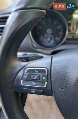 Хэтчбек Volkswagen Golf 2010 в 