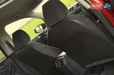 Хэтчбек Volkswagen Golf 2010 в 