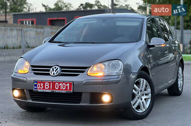 Хэтчбек Volkswagen Golf 2007 в Лубнах