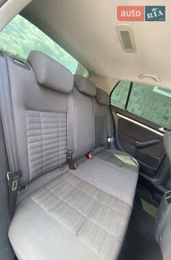Хэтчбек Volkswagen Golf 2007 в 