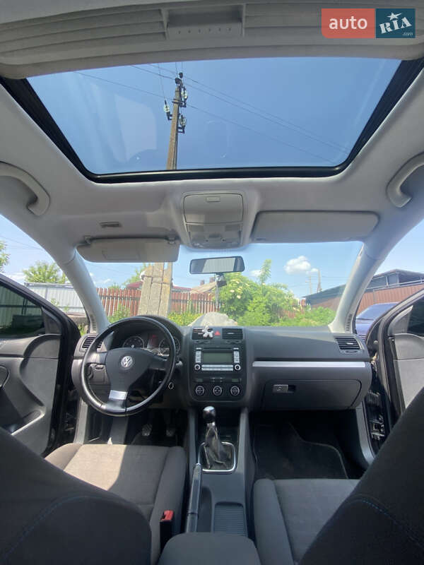 Хетчбек Volkswagen Golf 2007 в Любарі