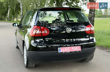 Хэтчбек Volkswagen Golf 2007 в 