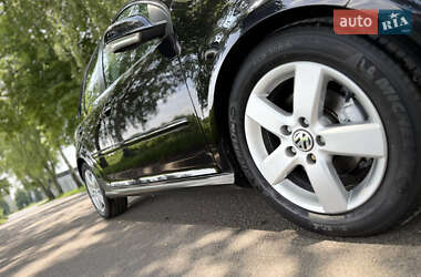 Хэтчбек Volkswagen Golf 2007 в 