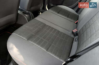 Хэтчбек Volkswagen Golf 2007 в 