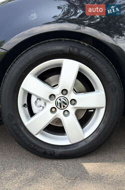 Хэтчбек Volkswagen Golf 2007 в 