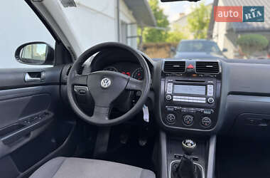 Универсал Volkswagen Golf 2008 в 