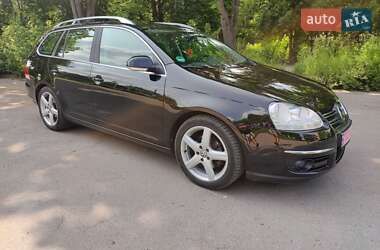 Універсал Volkswagen Golf 2008 в 