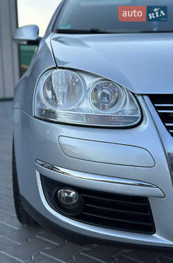Универсал Volkswagen Golf 2008 в 
