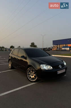 Хетчбек Volkswagen Golf 2008 в Луцьку