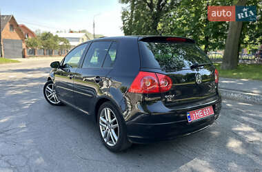 Хэтчбек Volkswagen Golf 2008 в 
