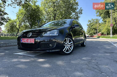 Хэтчбек Volkswagen Golf 2008 в 