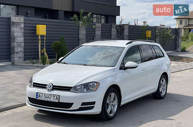 Универсал Volkswagen Golf 2015 в Киеве