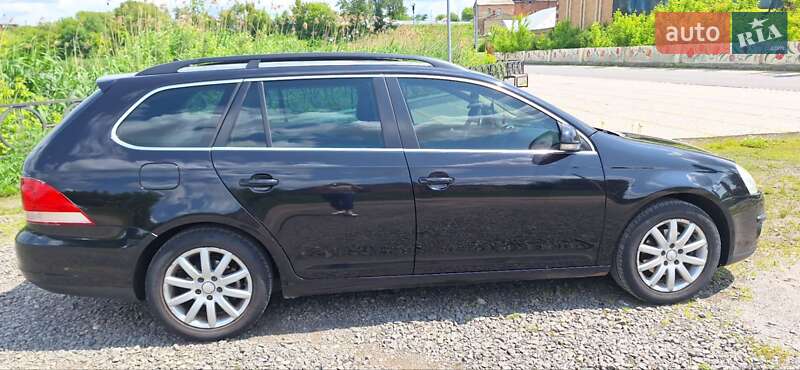 Універсал Volkswagen Golf 2008 в Вінниці