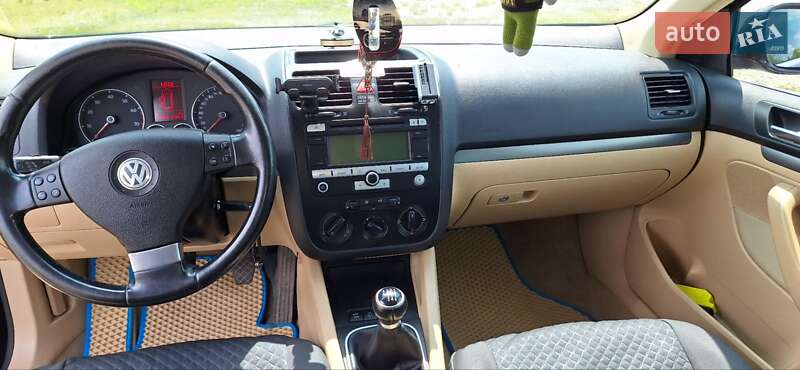 Універсал Volkswagen Golf 2008 в Вінниці