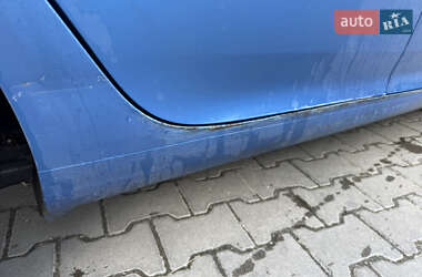 Хетчбек Volkswagen Golf 2005 в 