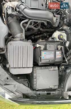 Хетчбек Volkswagen Golf 2010 в 