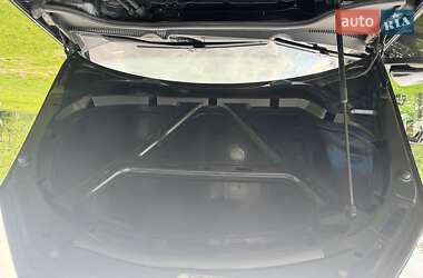 Хетчбек Volkswagen Golf 2010 в 
