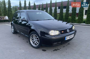 Хэтчбек Volkswagen Golf 2002 в Надворной