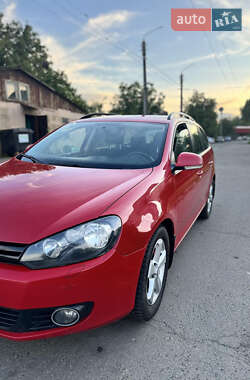 Універсал Volkswagen Golf 2011 в 
