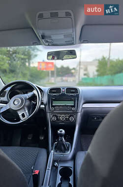 Універсал Volkswagen Golf 2011 в 