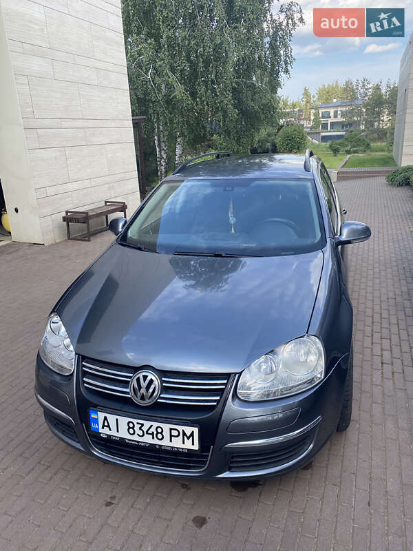 Универсал Volkswagen Golf 2008 в Киеве