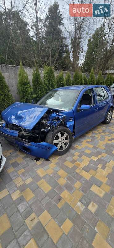 Volkswagen Golf 2000