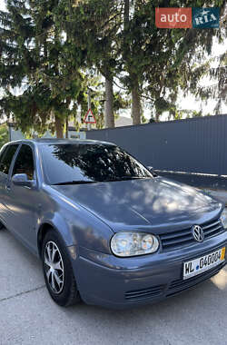 Хэтчбек Volkswagen Golf 1999 в 