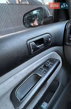 Хэтчбек Volkswagen Golf 1999 в 