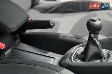 Универсал Volkswagen Golf 2010 в 