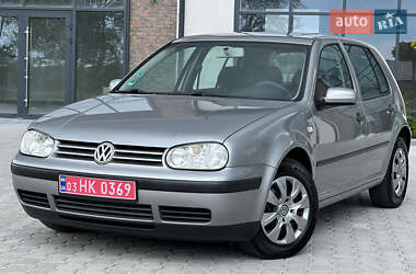 Хетчбек Volkswagen Golf 2003 в Тернополі