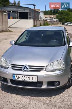 Хэтчбек Volkswagen Golf 2006 в Днепре