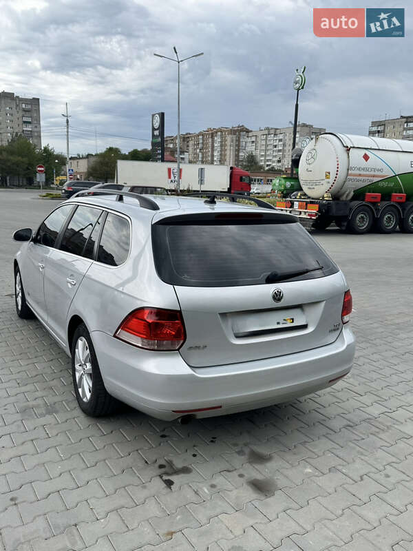 Універсал Volkswagen Golf 2013 в Хмельницькому