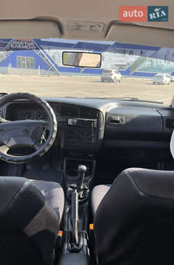Хэтчбек Volkswagen Golf 1996 в 