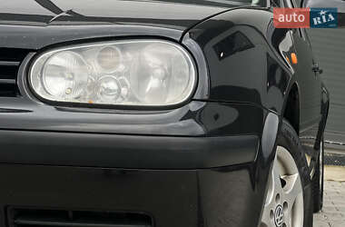Хэтчбек Volkswagen Golf 1998 в 