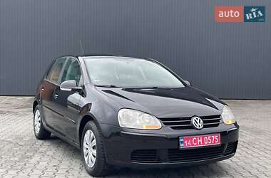 Хэтчбек Volkswagen Golf 2008 в Ивано-Франковске