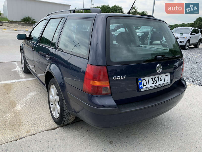 Універсал Volkswagen Golf 2005 в Львові