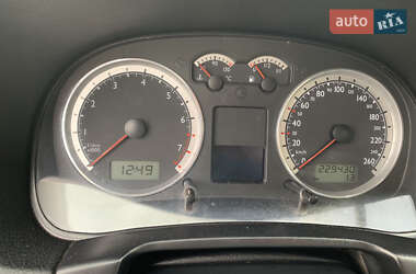 Универсал Volkswagen Golf 2005 в 