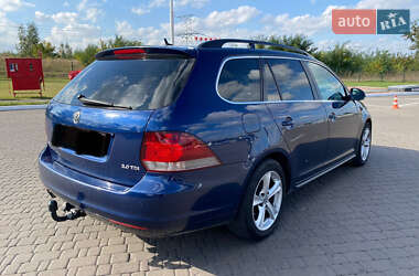 Універсал Volkswagen Golf 2011 в 