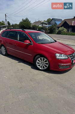 Універсал Volkswagen Golf 2009 в Калуші