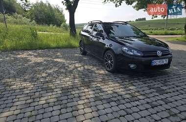 Универсал Volkswagen Golf 2010 в 