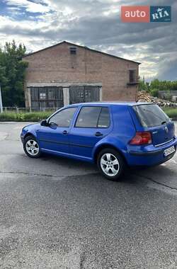 Хетчбек Volkswagen Golf 1998 в Городні