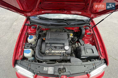Универсал Volkswagen Golf 2005 в 