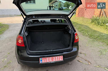 Хэтчбек Volkswagen Golf 2007 в 