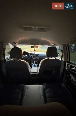 Універсал Volkswagen Golf 2013 в 